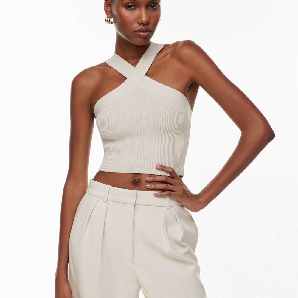 Babaton Sculpt Knit Criss Cross Cropped